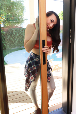 Creampie'ing The New Neighbor